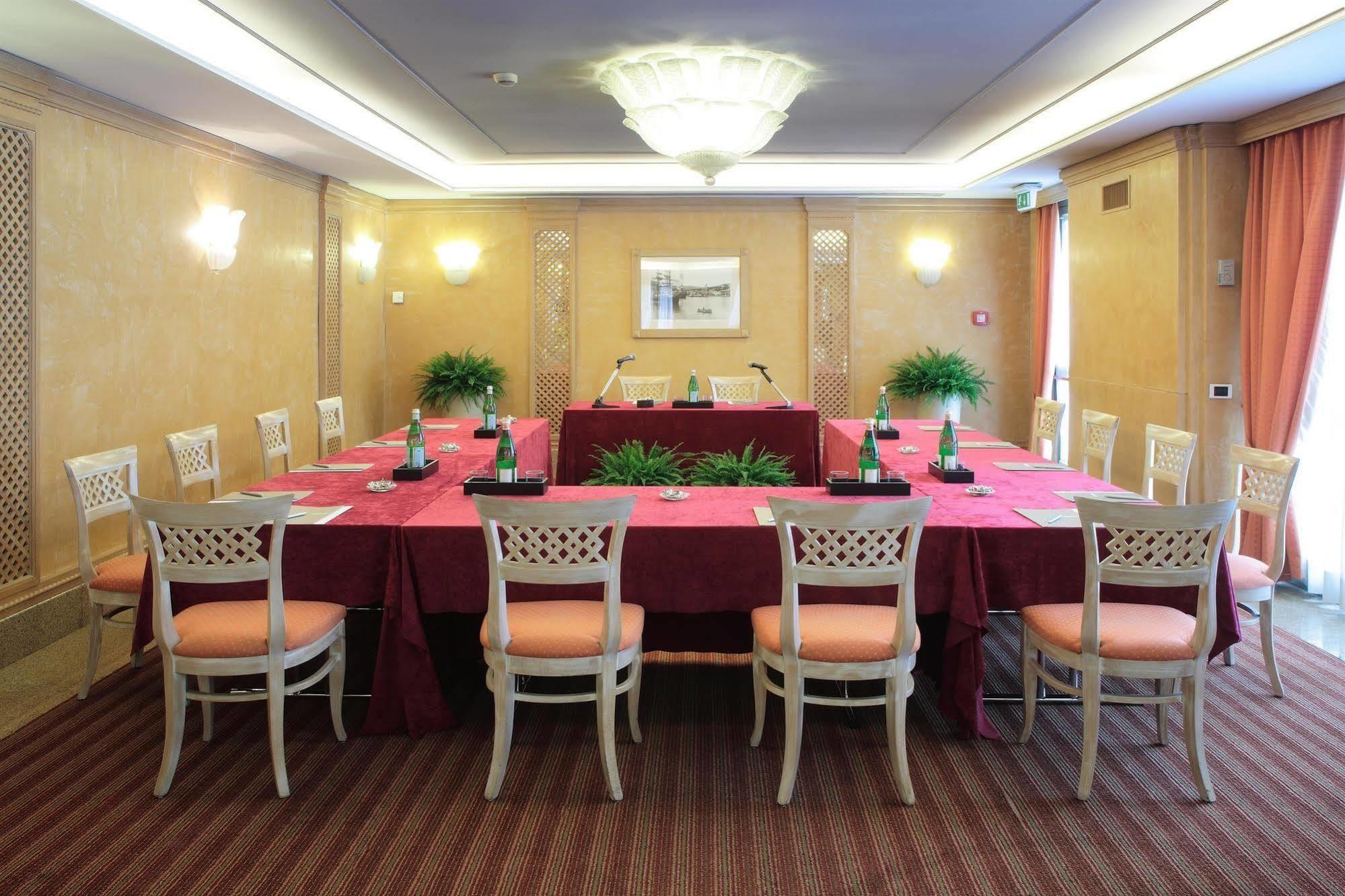 Starhotels Vespucci Campi Bisenzio Business photo