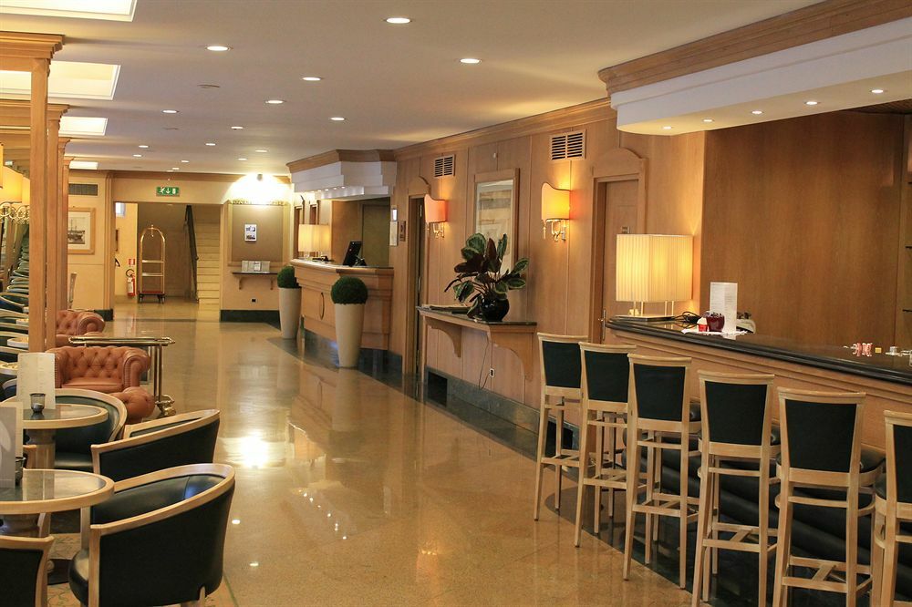 Starhotels Vespucci Campi Bisenzio Exterior photo